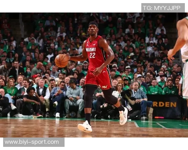 巴特勒高效表现冲击对手8投4中斩获19分5篮板7助攻并罚球12中11