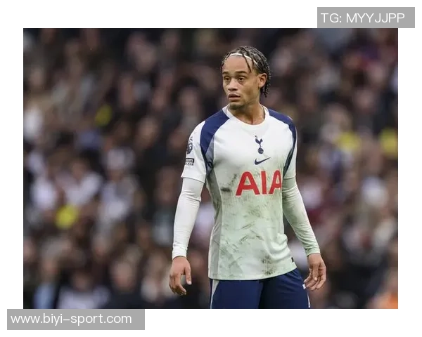 西蒙斯加盟热刺接过孙兴慜7号却17场未能破门引发热议